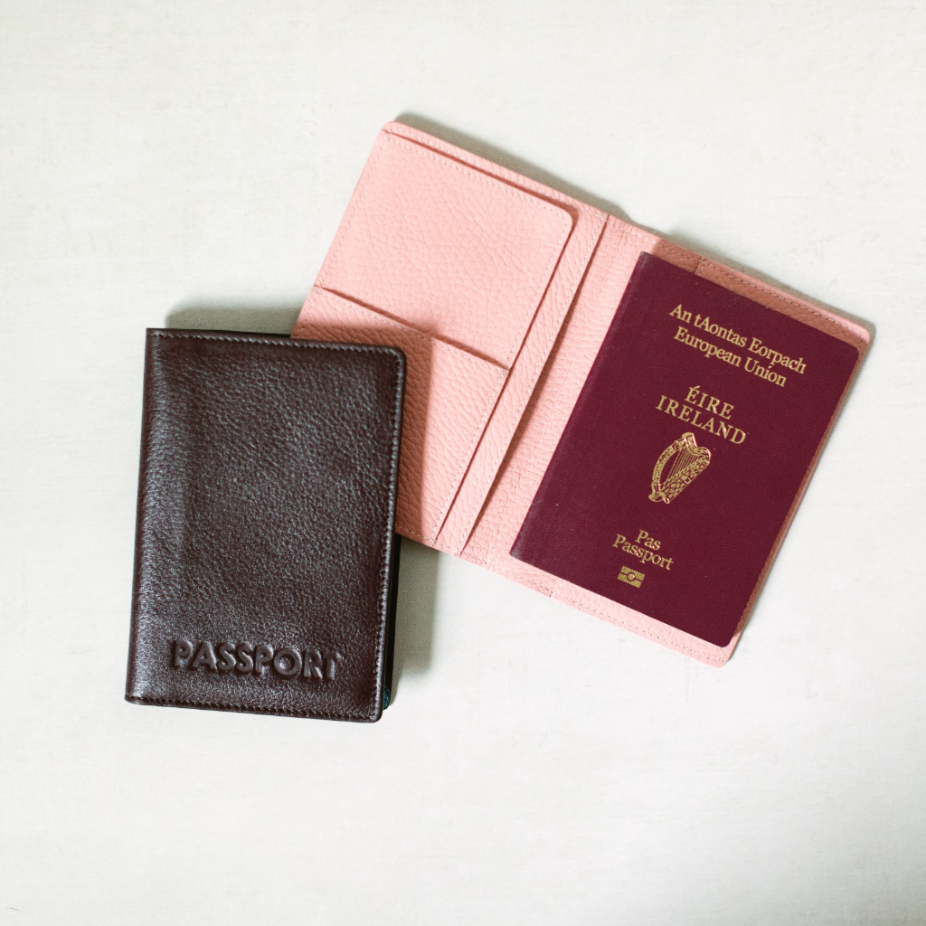 LOUIS VUITTON Passport Card Pas Case Brown Monogram Authentic 